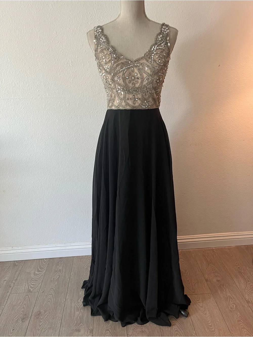 Aidan Mattox Elegant Beaded Regina Evening Gown in Black & Champagne